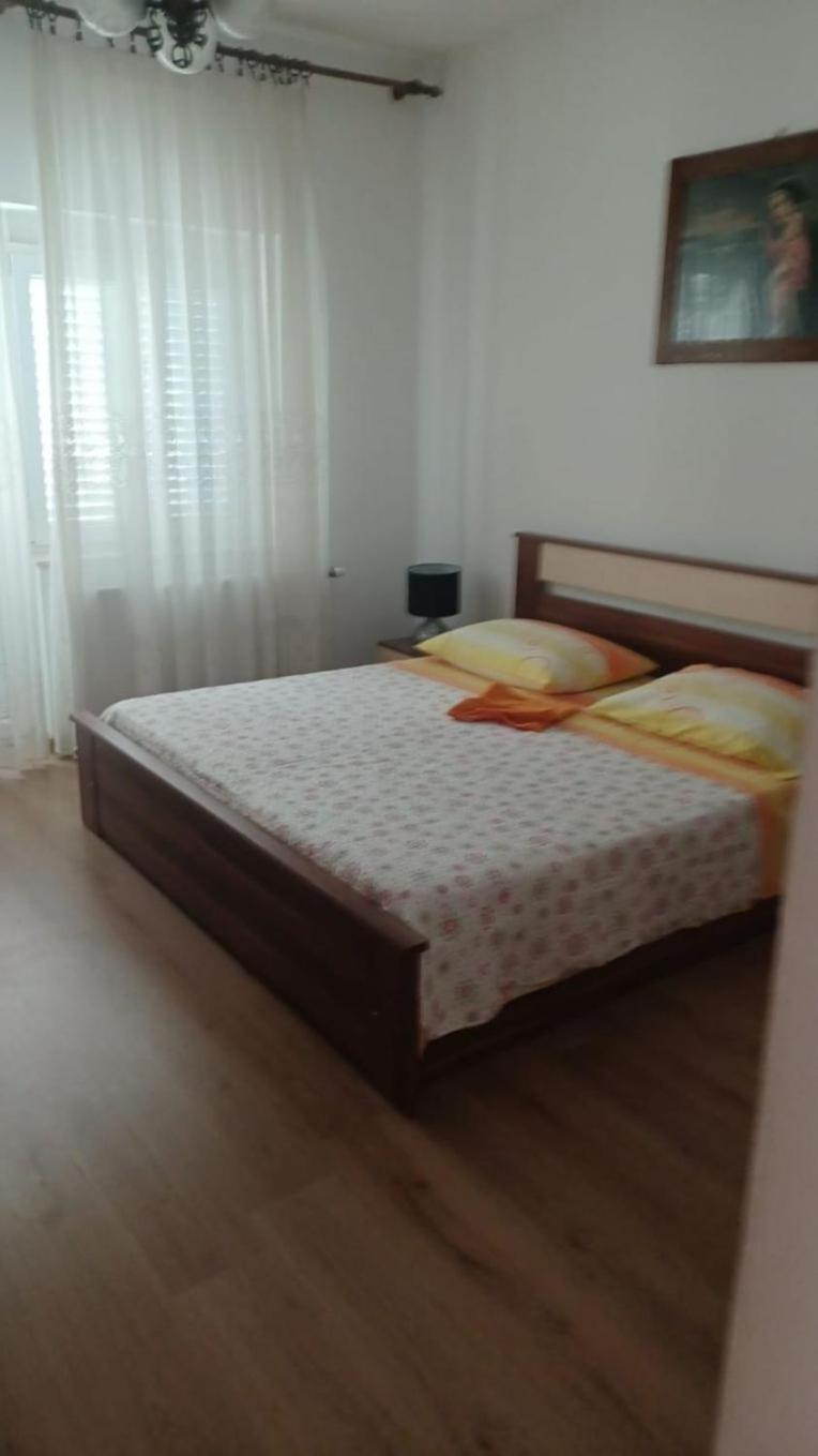 Apartments Marija Трогир Екстериор снимка