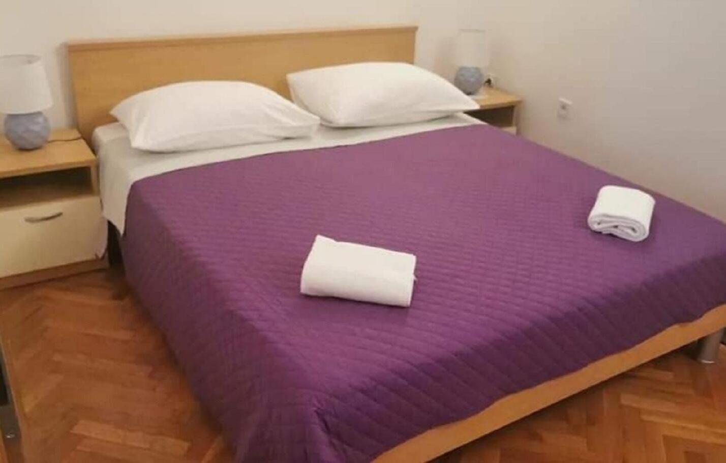 Apartments Marija Трогир Екстериор снимка