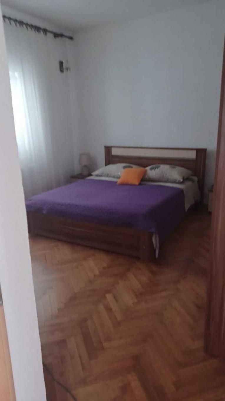 Apartments Marija Трогир Екстериор снимка