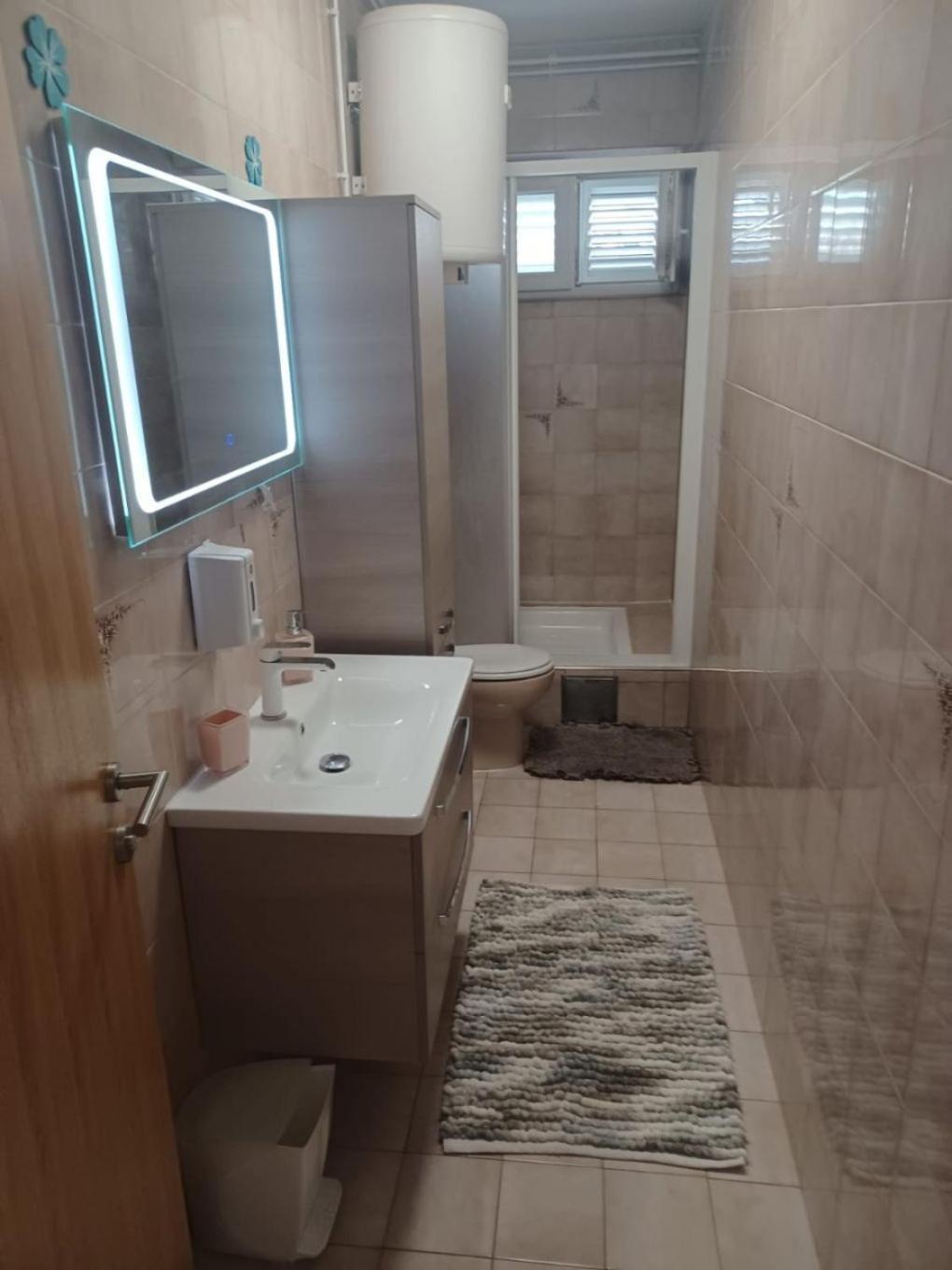 Apartments Marija Трогир Екстериор снимка